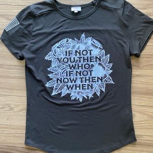 LuLaRoe Motivational Graphic Athletic Black Tee S